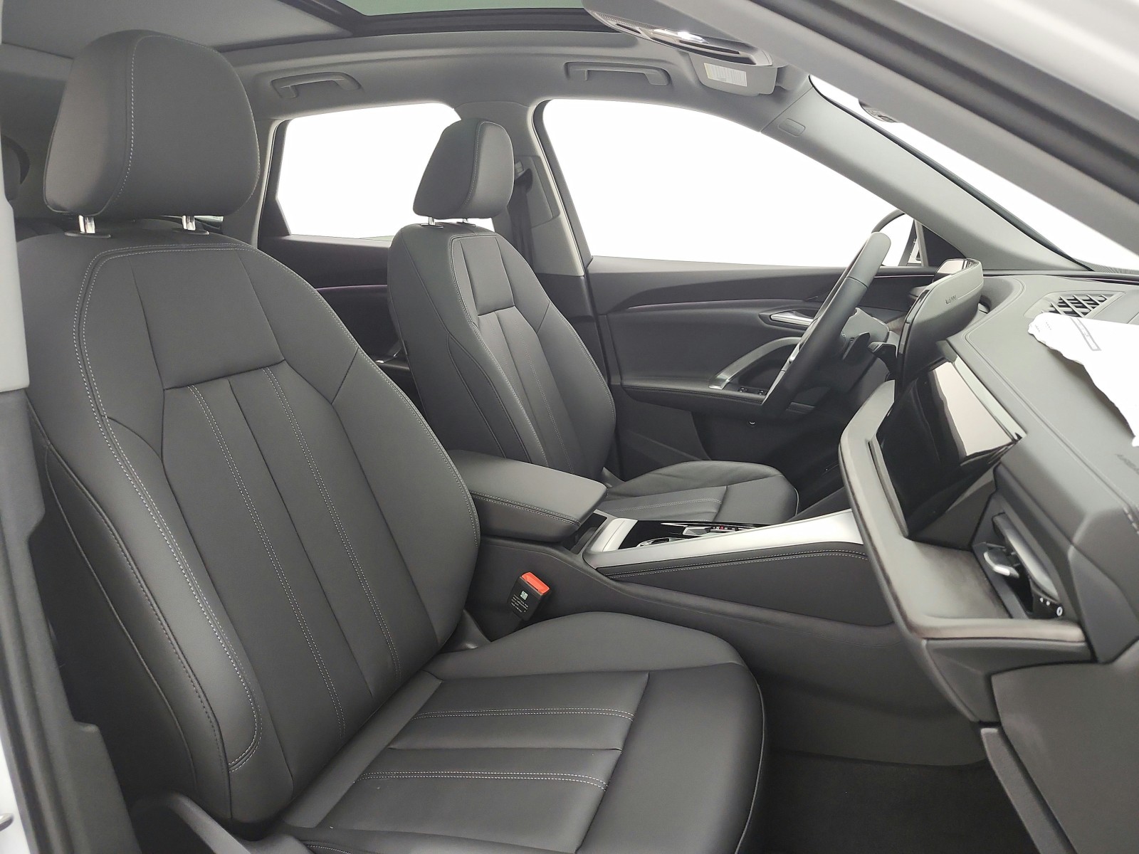 New 2025 Arkona White Audi Premium 2.0 TFSI quattro image 16