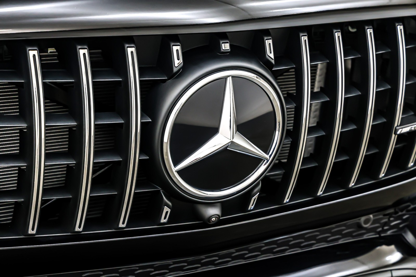 Used 2026 Obsidian Black Metallic Mercedes-Benz AMG® GLE 53 4MATIC+ Coupe image 13