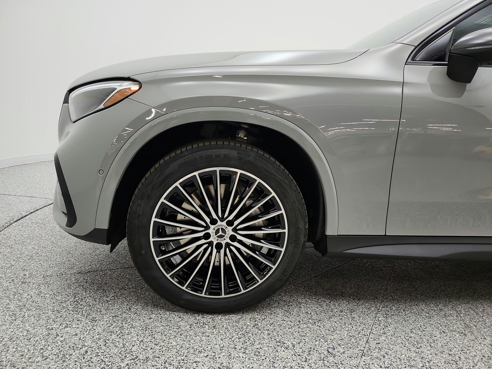 New 2027 MANUFAKTUR Alpine Grey Mercedes-Benz GLC 300 SUV image 15