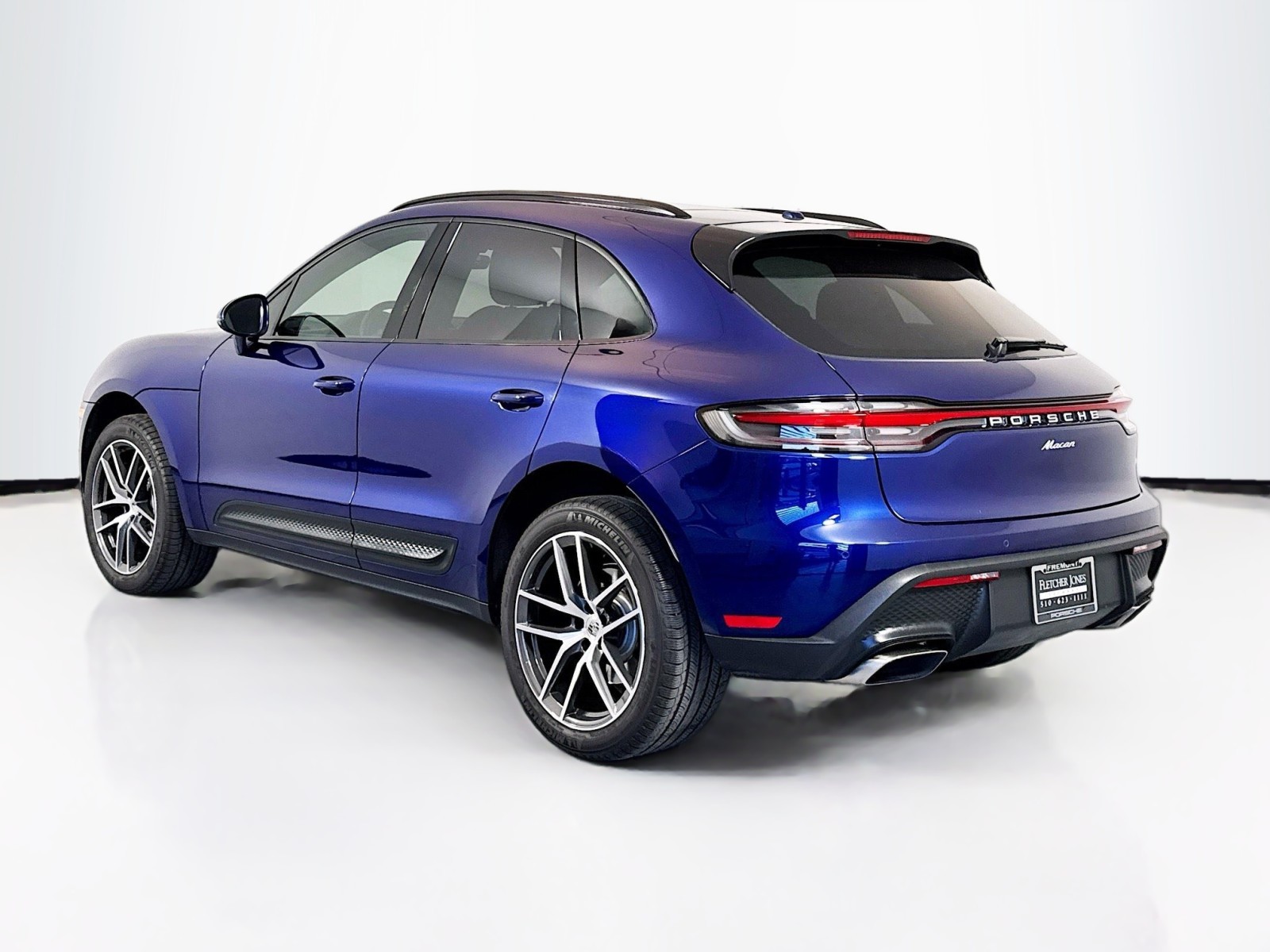 2022 Porsche Macan  7