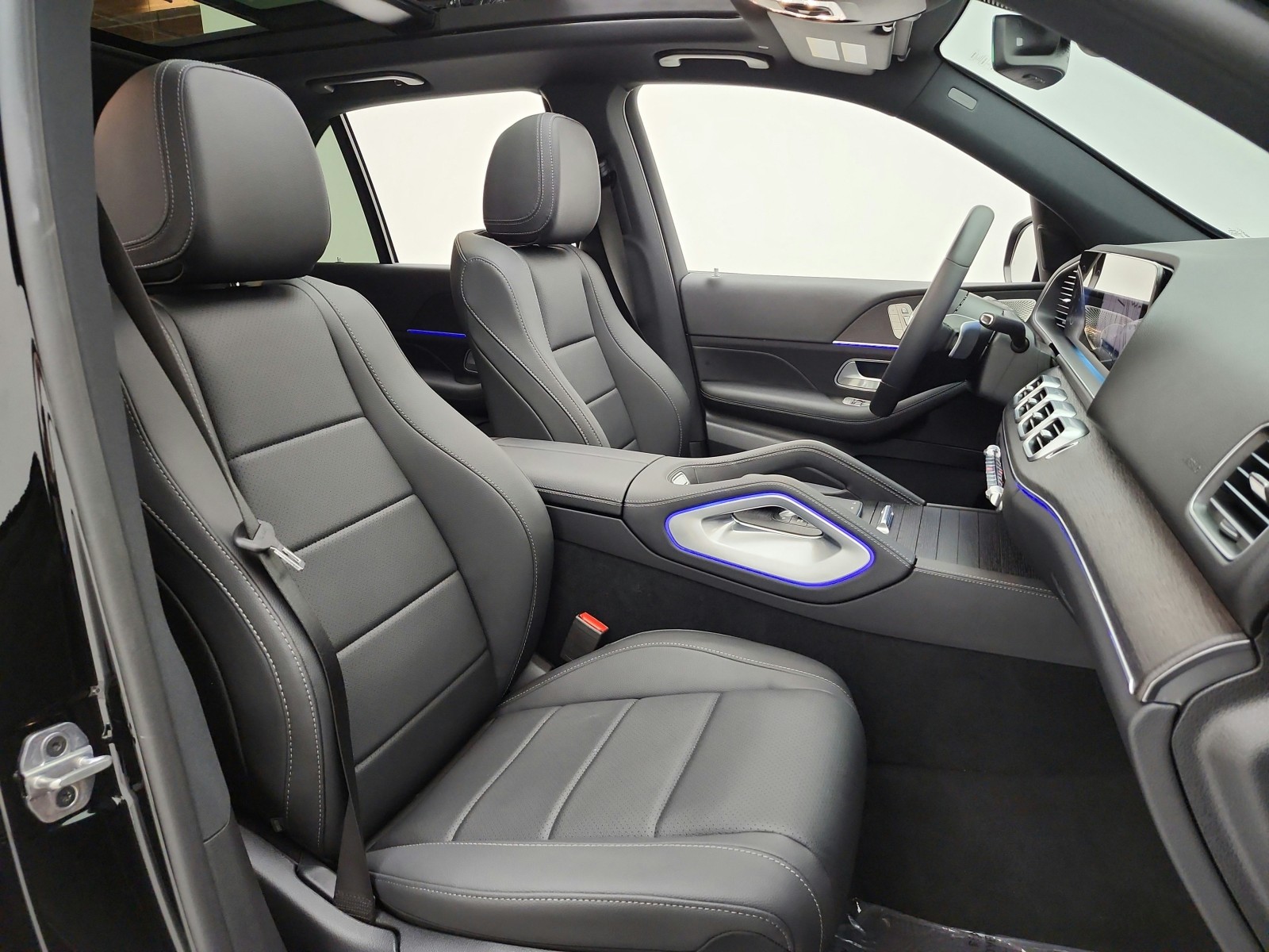 Certified Used 2026 Black Mercedes-Benz GLE 450 4MATIC® SUV image 20