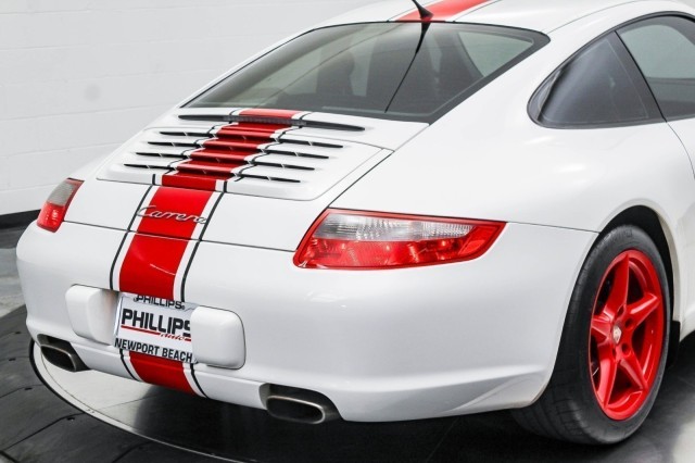 2006 Porsche 911 Carrera 11