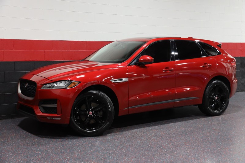 2017 Jaguar F-PACE 35t R-Sport AWD 4dr Suv in , 