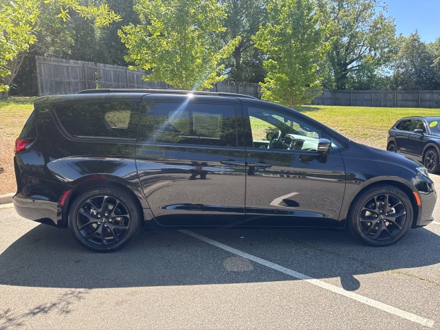 ChryslerPacifica8