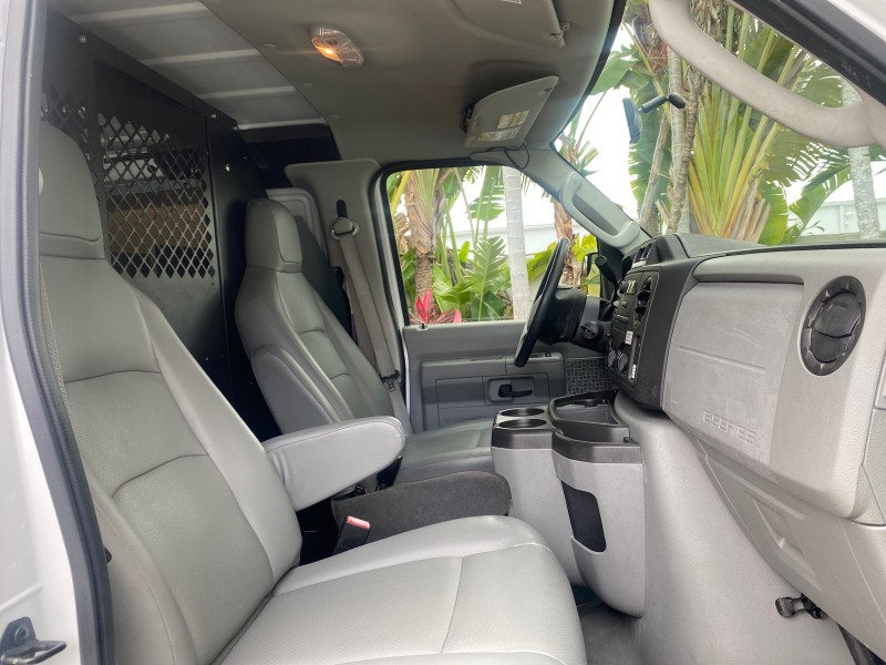 2014 Ford Econoline Cargo Van EXTENDED LOW MILES 6,380 1 OWNER in , 