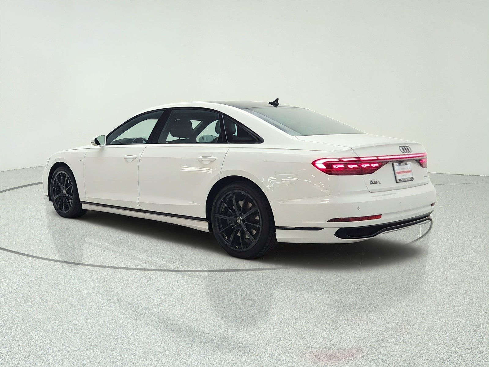 Used 2023 Glacier White Metallic Audi L 55 TFSI quattro image 7