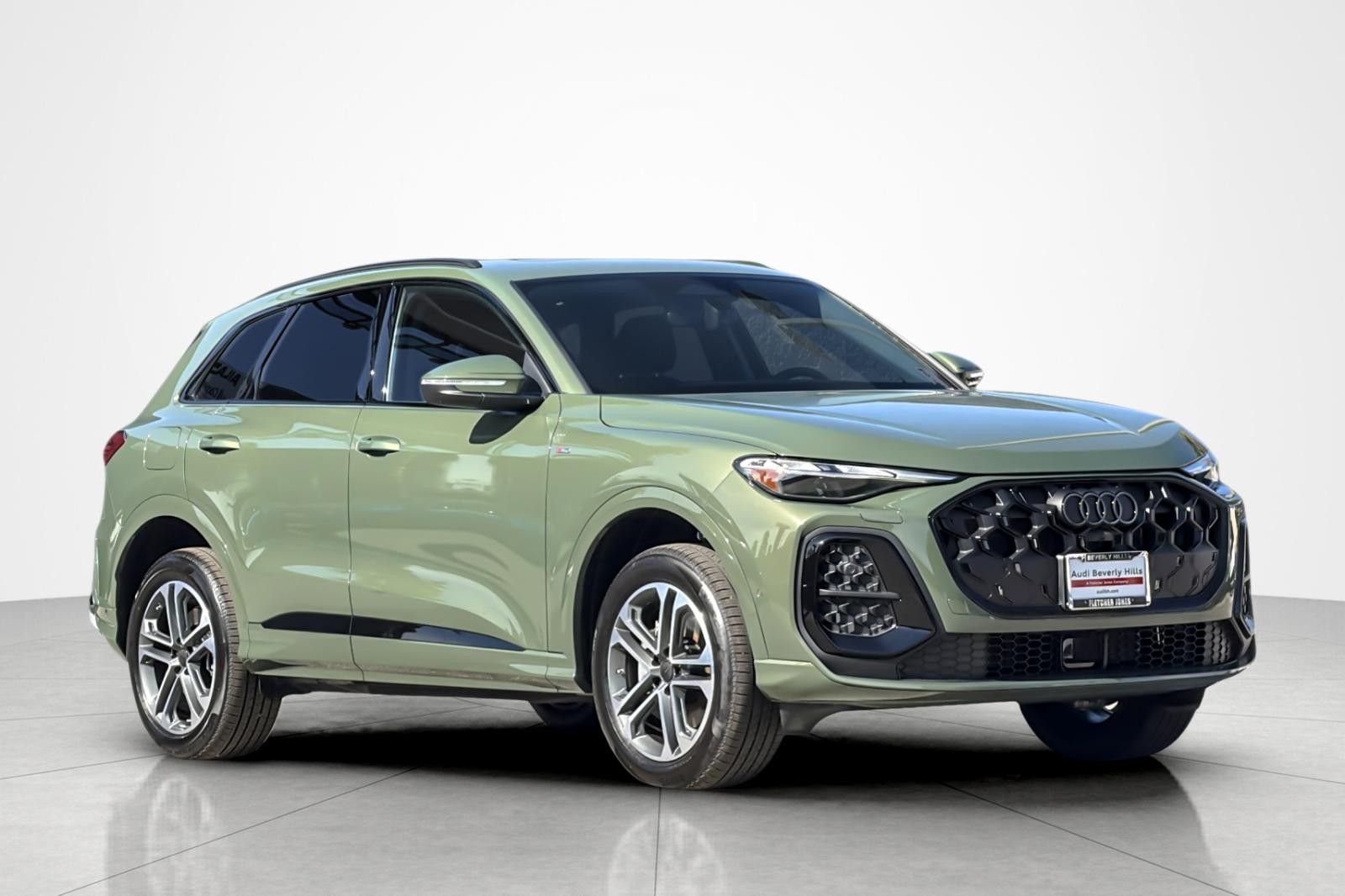 New 2026 District Green Metallic Audi Premium 2.0 TFSI quattro image 2