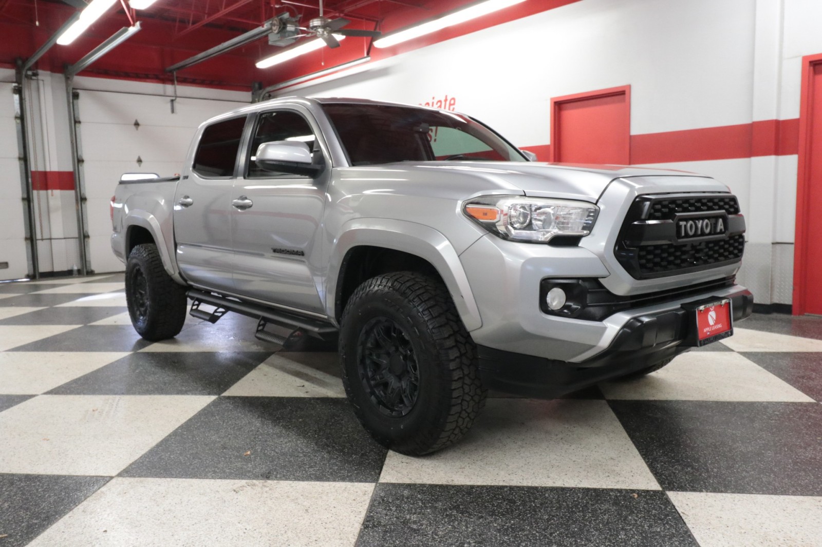 Used Car 2018 Toyota Tacoma  Sr5 For Sale Under $25,000 In Austin, Texas