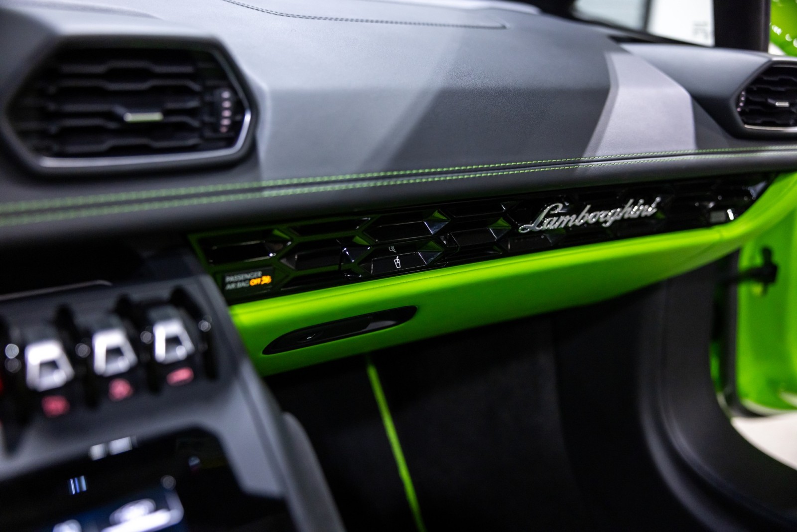 2023 Lamborghini Huracan EVO - Photo 49