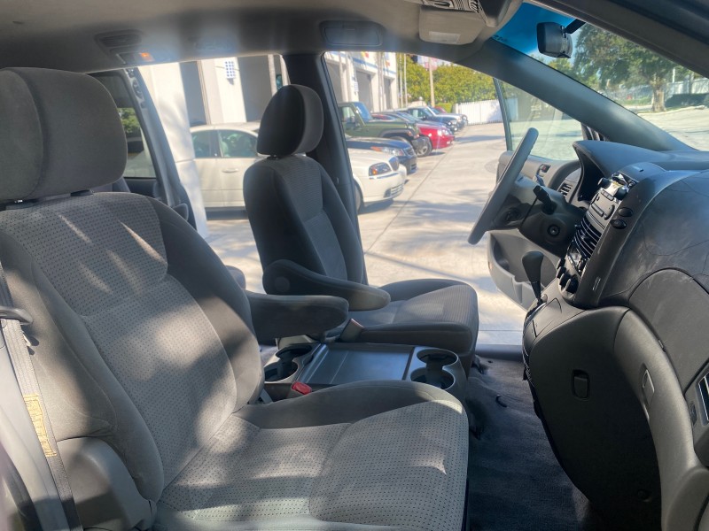 2010 Toyota Sienna LE LOW MILES 41,871 1 OWNER 7 PASSENGER in , 