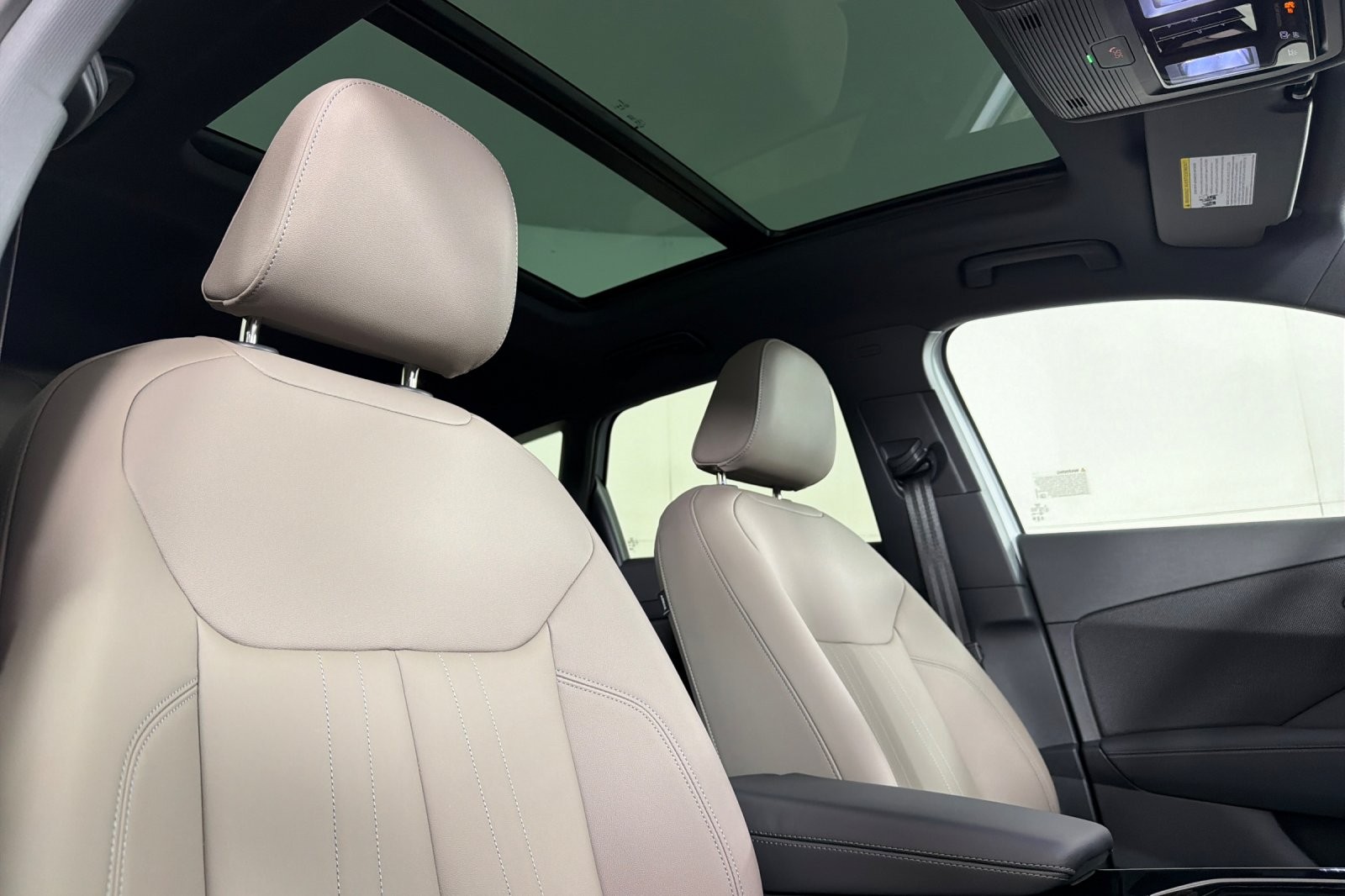 New 2026 Glacier White Metallic Audi S line quattro image 15