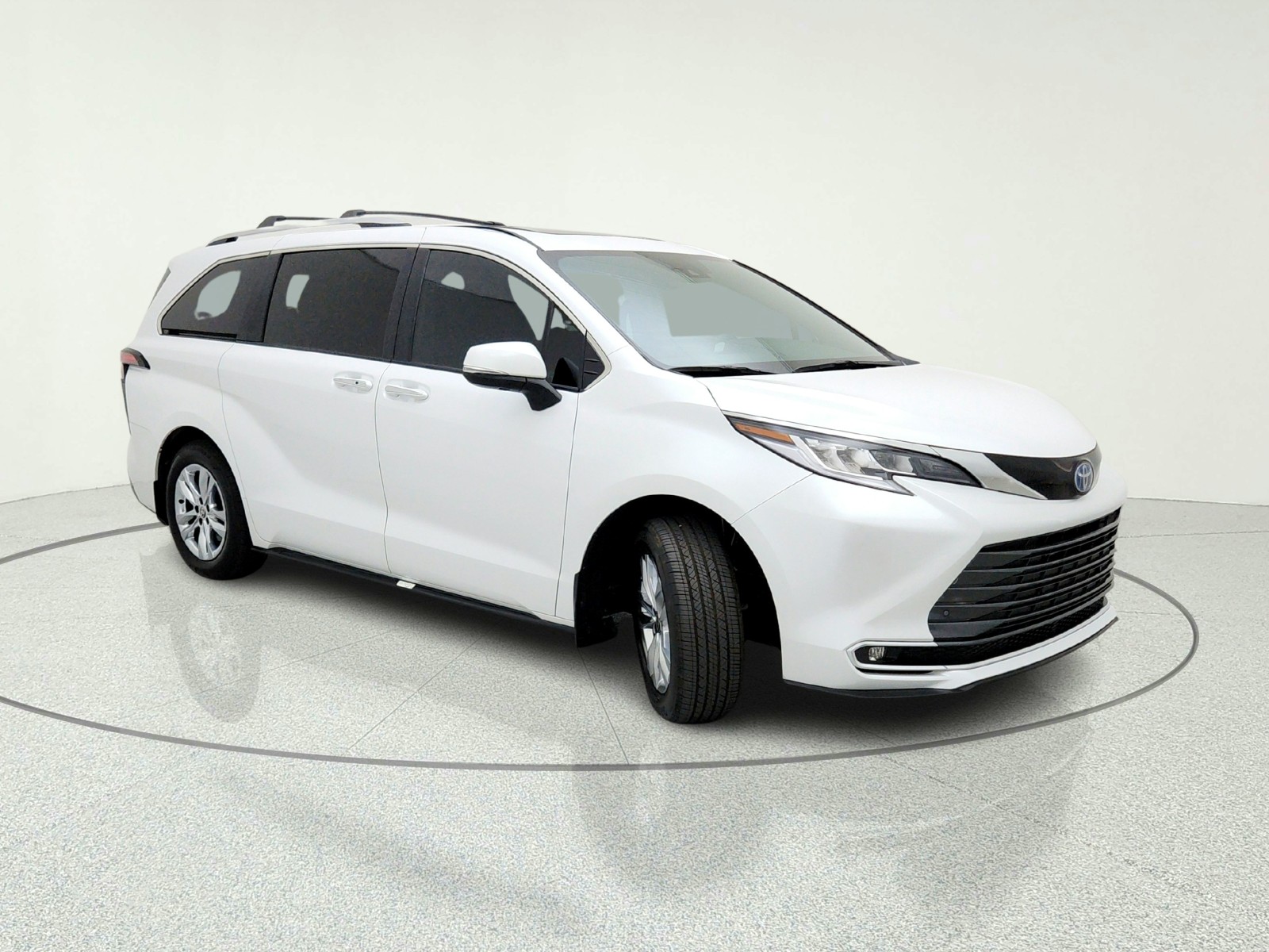 Used 2025 WINDCHILL PEARL Toyota Rear-Entry handicap Conversions 5 PASSENGER image 5