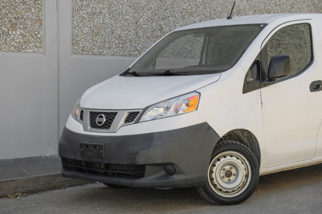 2018 Nissan NV200 Compact Cargo S 5