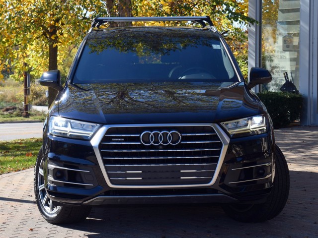 2018 Audi Q7 Premium Plus Pkg. Driver Assist Pkg. Heated/cooled Seats Vision Pkg. Ventilation Pkg. Rear Camera MSRP $70,125 7