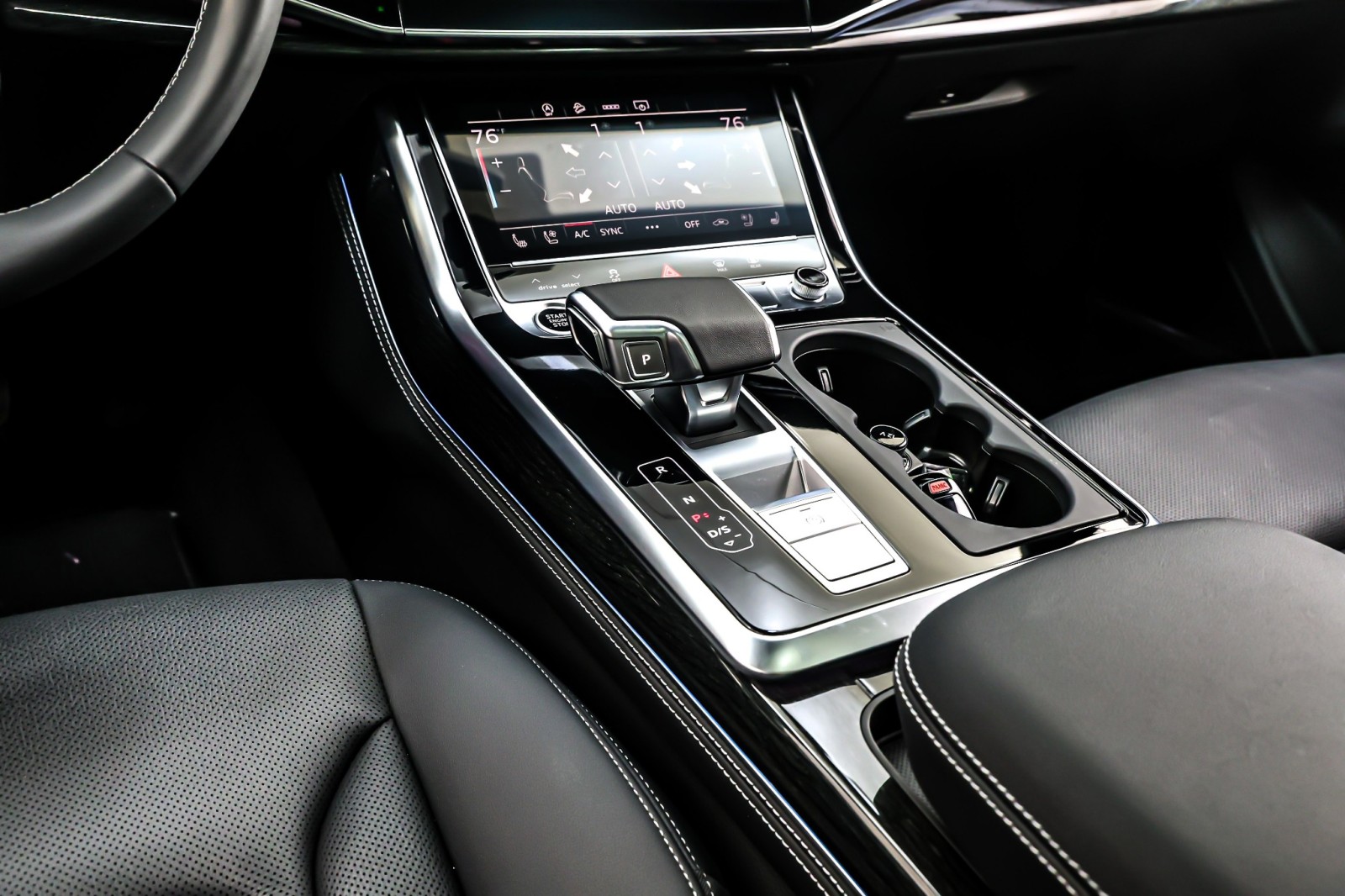 Used 2025 Mythos Black Metallic Audi Premium Plus 55 TFSI quattro image 7