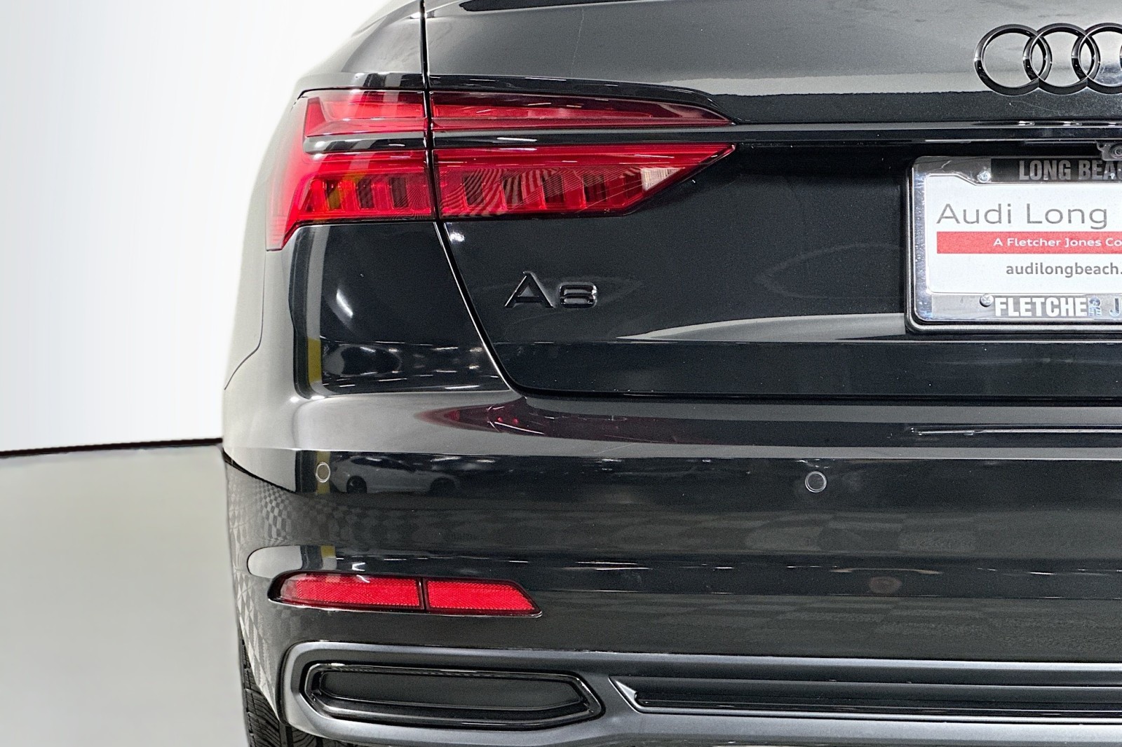 Used 2023 Mythos Black Metallic Audi Premium Plus image 17