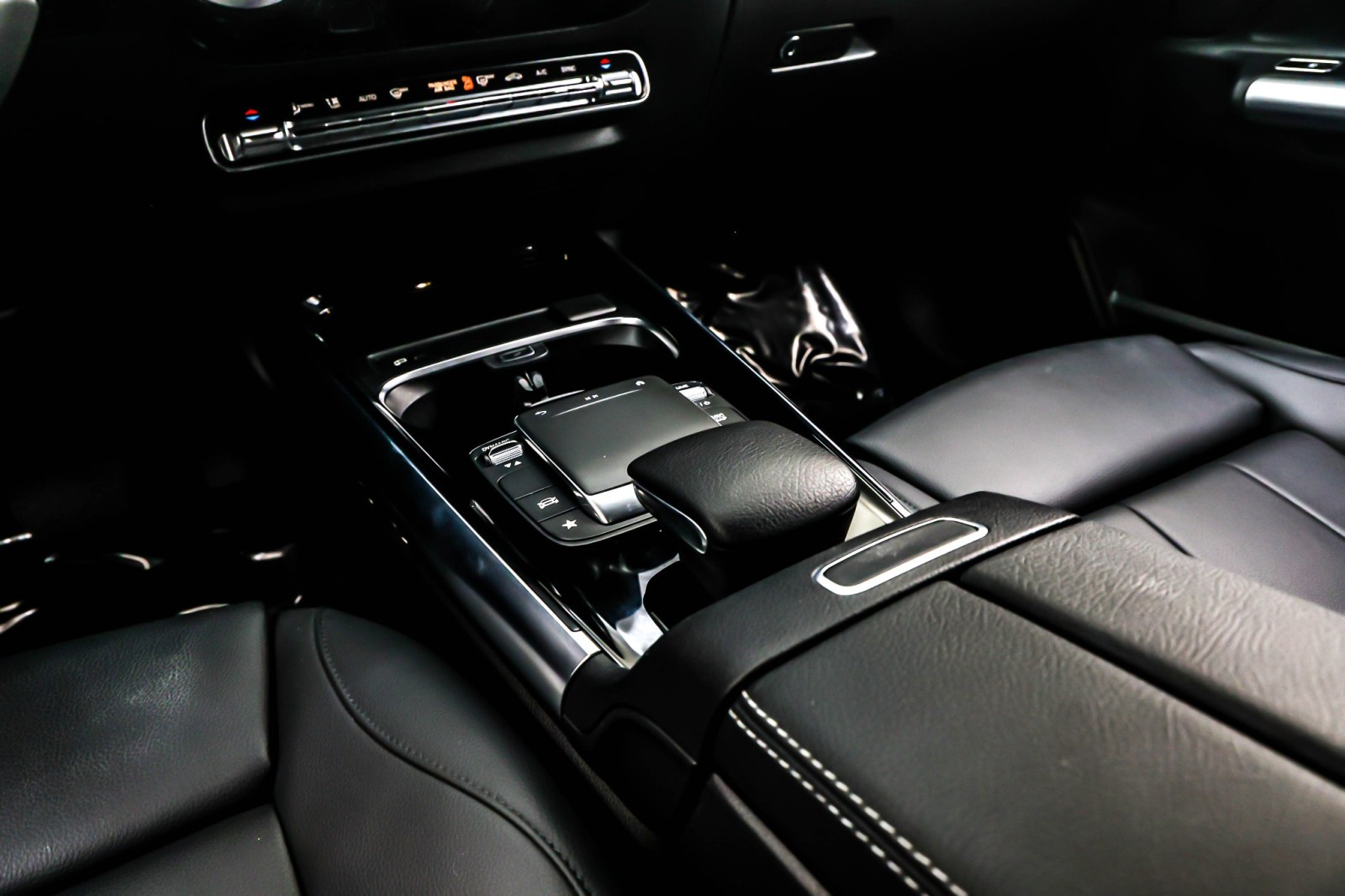 Certified Used 2023 Night Black Mercedes-Benz GLA 250 SUV image 7