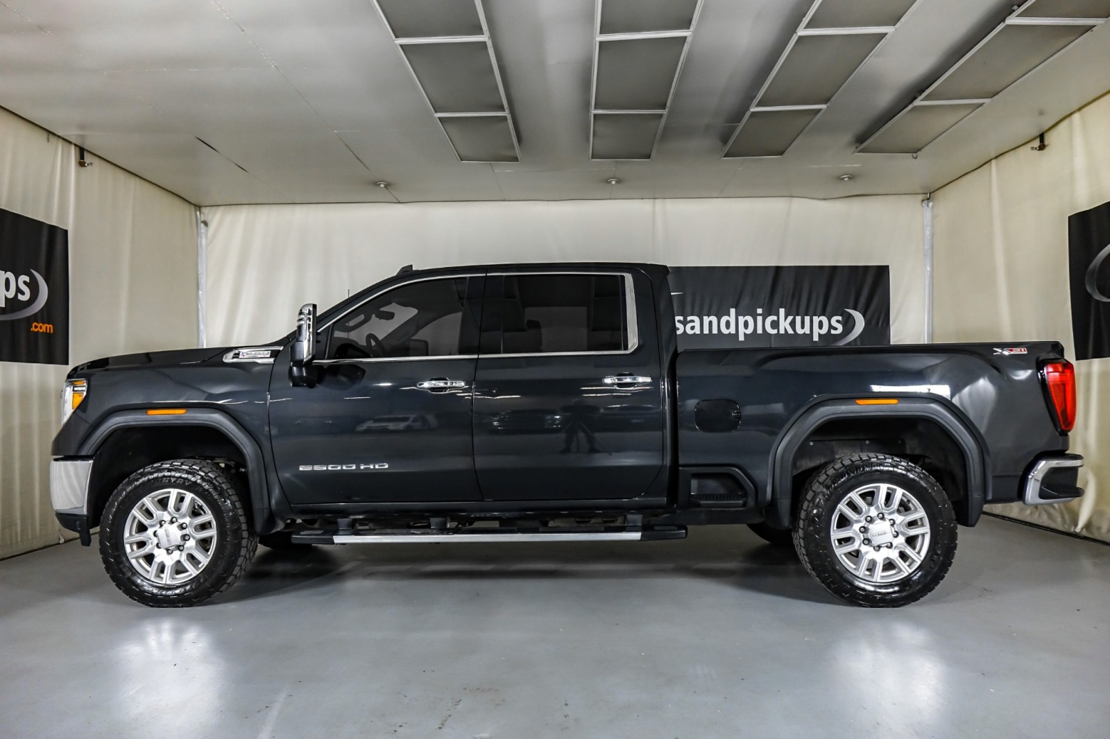 2020 GMC Sierra 2500HD SLT 11