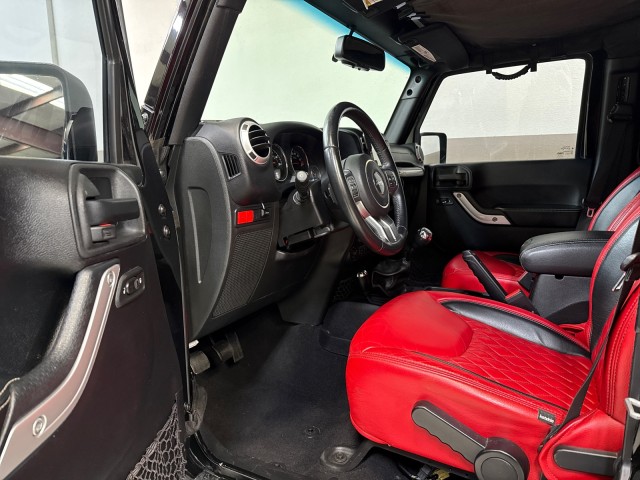 2015 Jeep Wrangler Unlimited Rubicon Hard Rock 4WD V6 Custom in ,