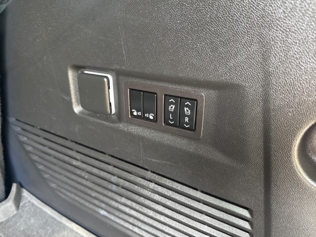 GMCYukon51