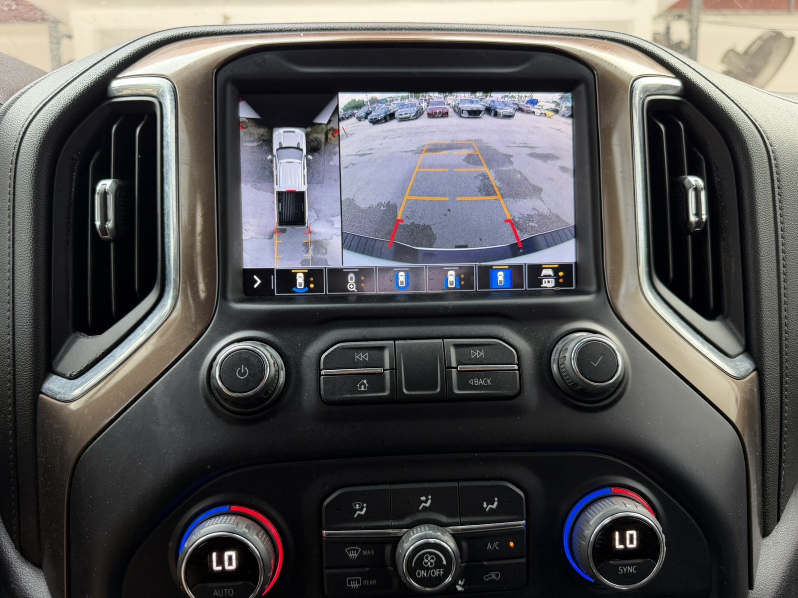 2020 Chevrolet Silverado 1500 - $41,977