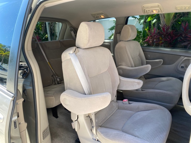 2006 Toyota Sienna VAN LE LOW MILES 78,653 in , 
