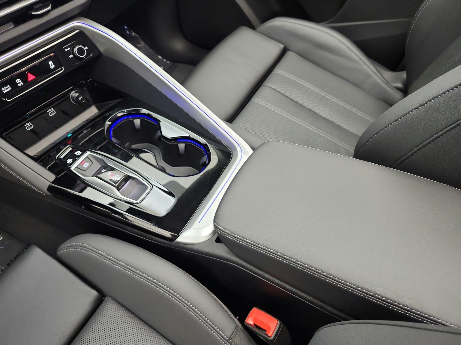 Used 2025 Tambora Gray Metallic Audi Premium Plus image 11