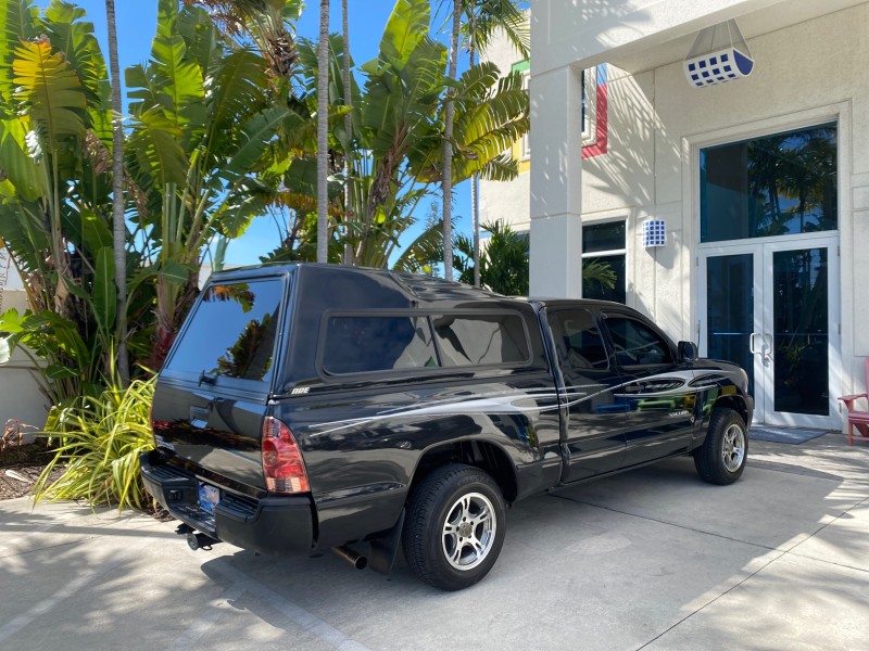 2007 Toyota Tacoma 4 DR CAMPER TOP LOW MILES 52,954 in , 