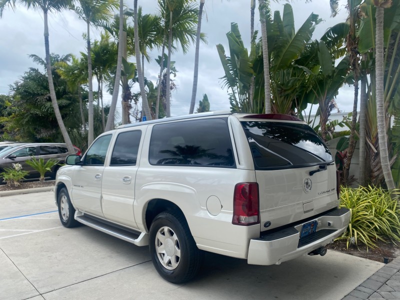 2003 Cadillac Escalade ESV SUV PEARL WHITE 4WD/AWD in , 