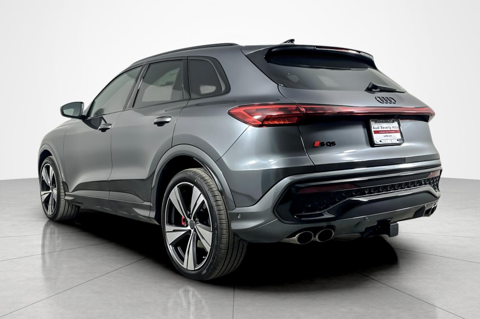 New 2026 Daytona Gray Pearl Effect Audi Premium Plus 3.0 TFSI quattro image 4