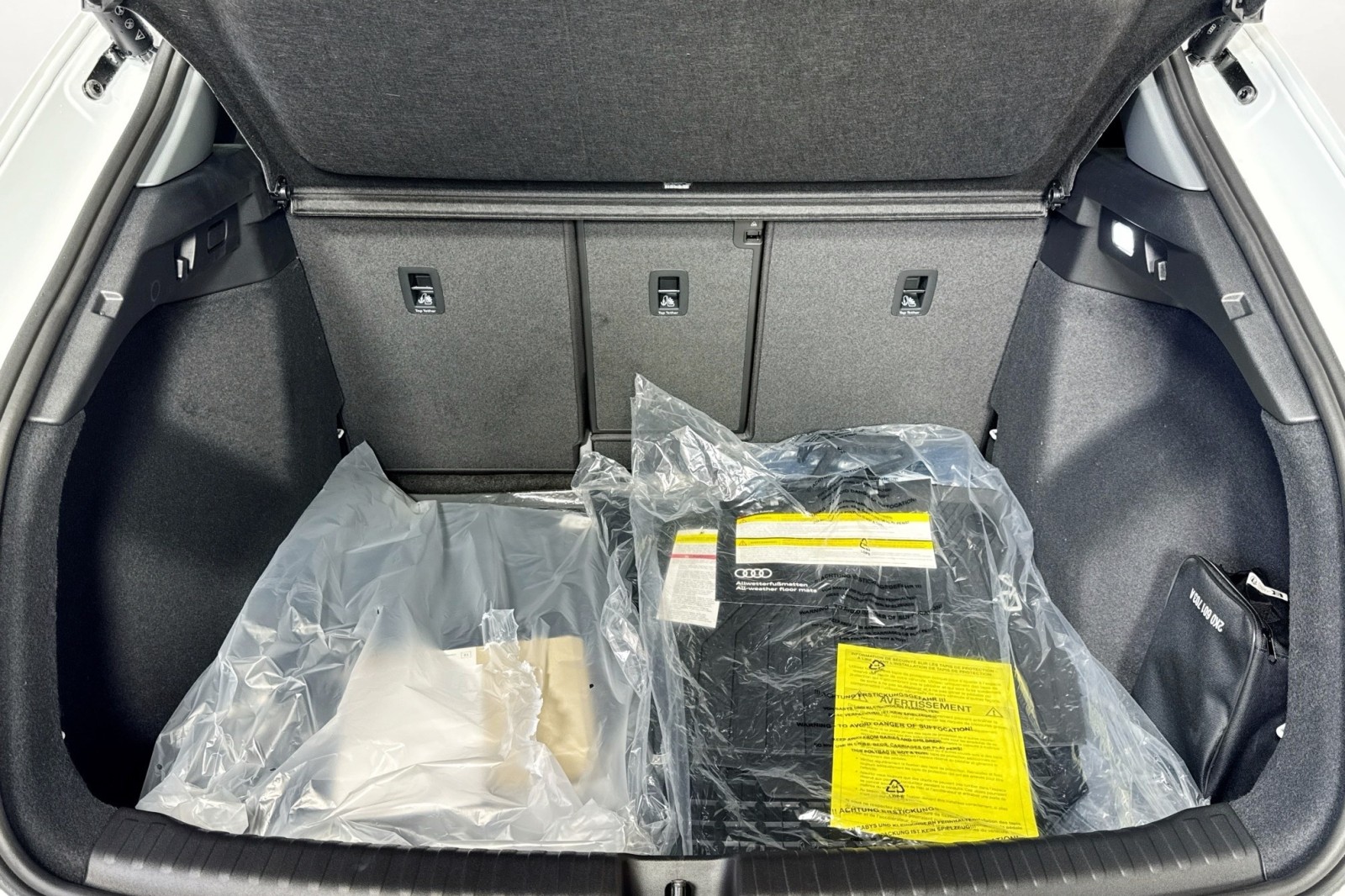 New 2026 Glacier White Metallic Audi Premium 55 quattro image 23