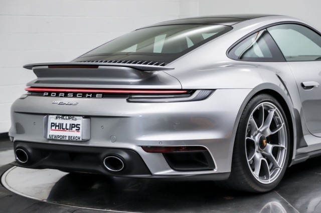 2022 Porsche 911 Turbo 11