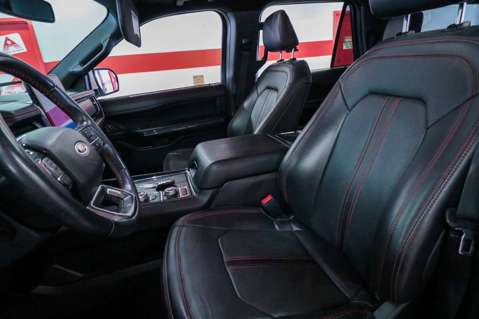 Used Car 2022 Ford Expedition Max  Limited For Sale Under $40,000 In Austin, Texas