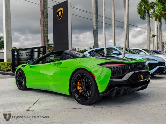 McLaren Artura