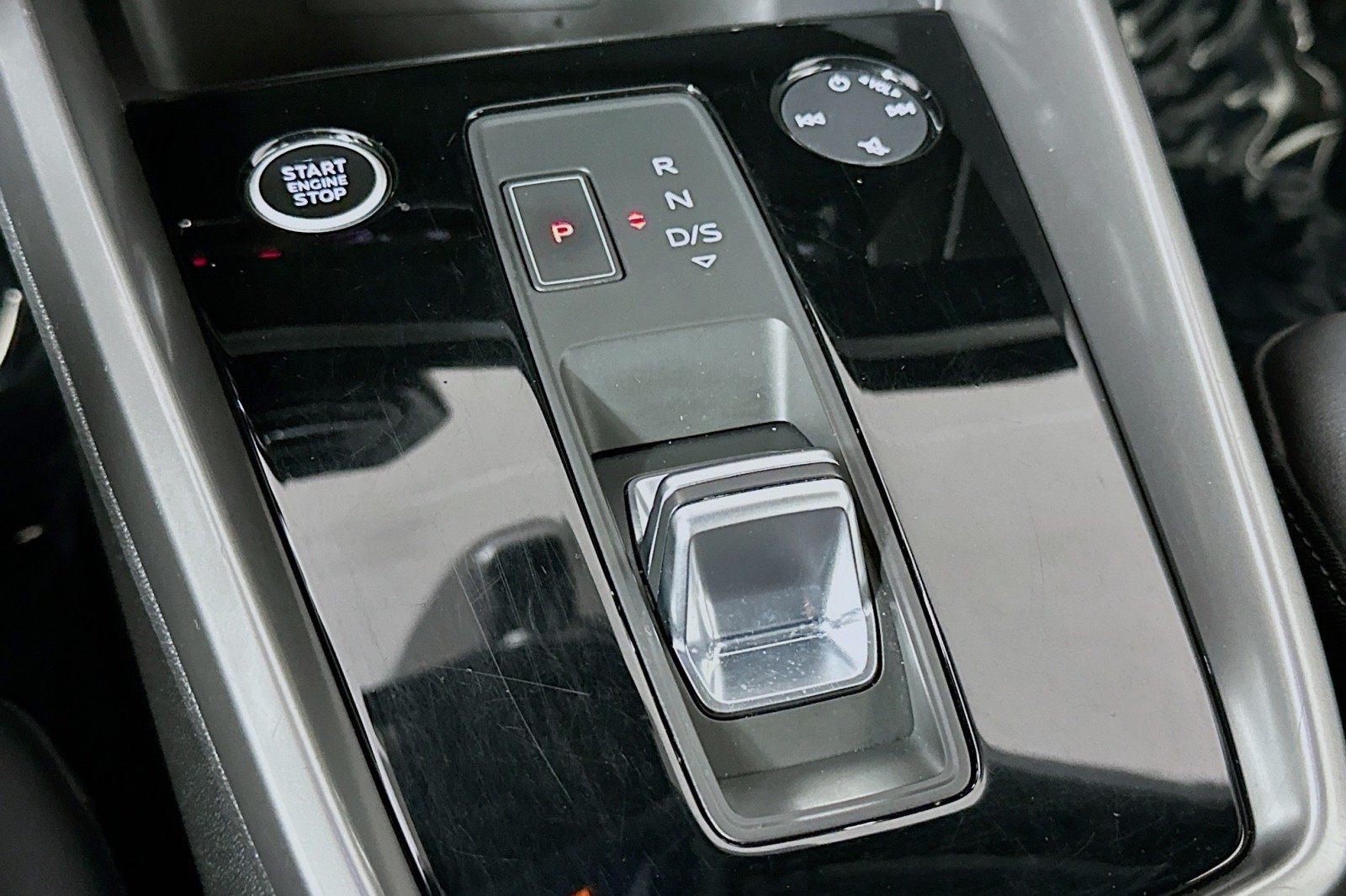 Used 2023 Brilliant Black Audi Premium image 7