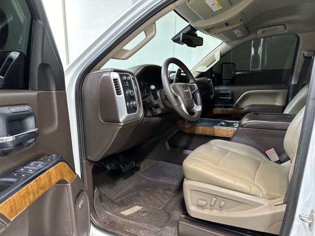 2018 GMC Sierra 2500HD SLT 4WD Duramax in , 