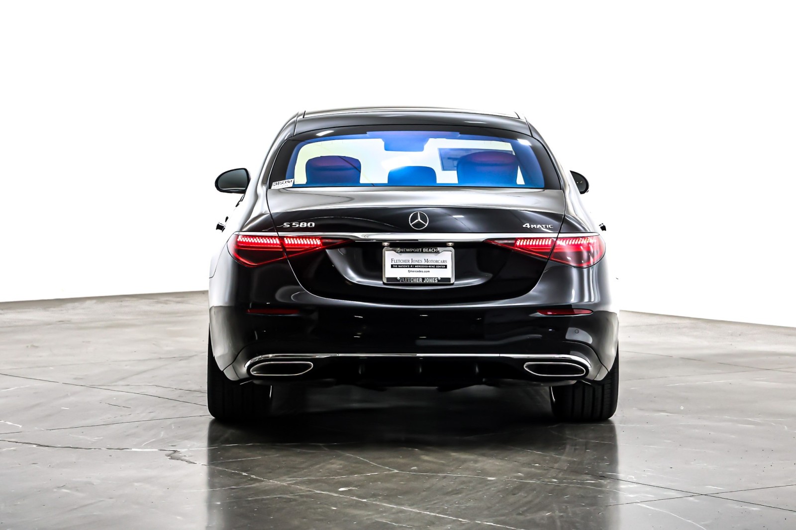 New 2026 Obsidian Black Metallic Mercedes-Benz S 580 image 3