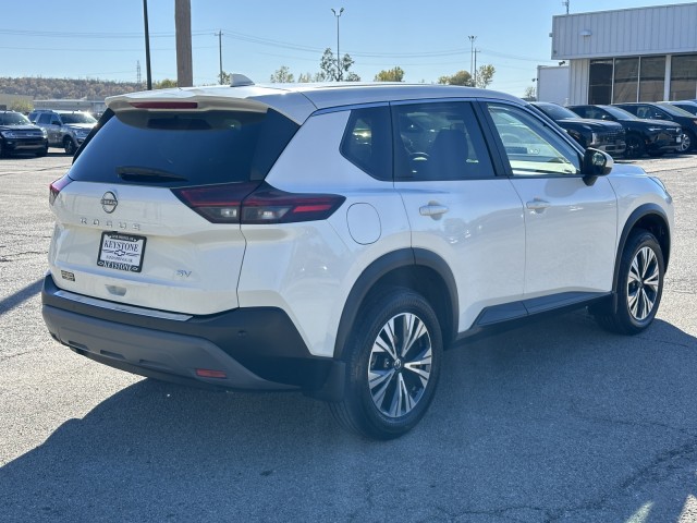 2023 Nissan Rogue SV 3