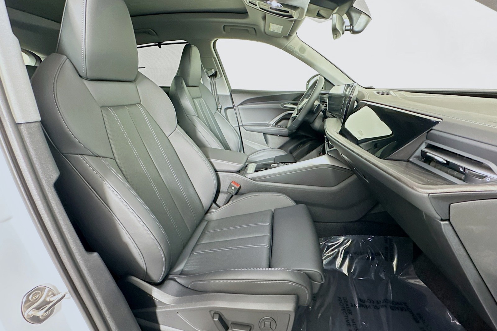 New 2025 Glacier White Metallic Audi Premium Plus image 8