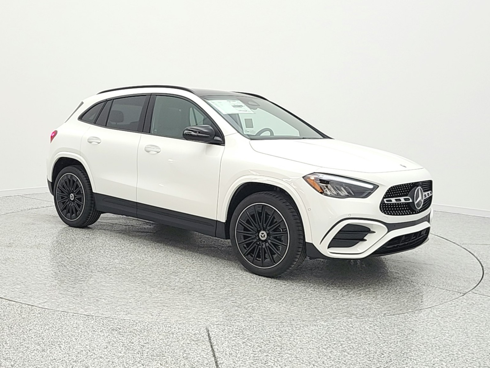New 2026 Polar White Mercedes-Benz GLA 250 image 3