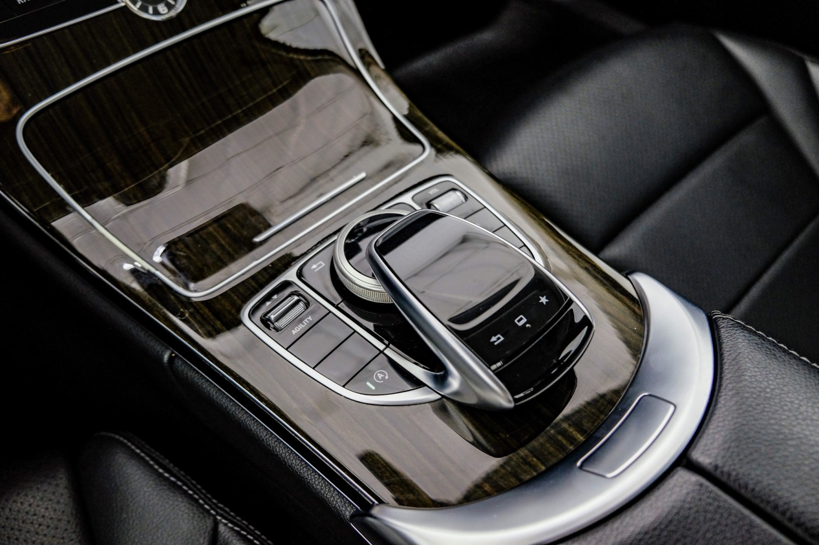2015 Mercedes-Benz C300 SPORT BLIND SPOT ASSIST NAVIGATION LEATHER SEATS R 25