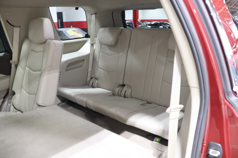2016 Cadillac Escalade Luxury Collection 4dr Suv in , 