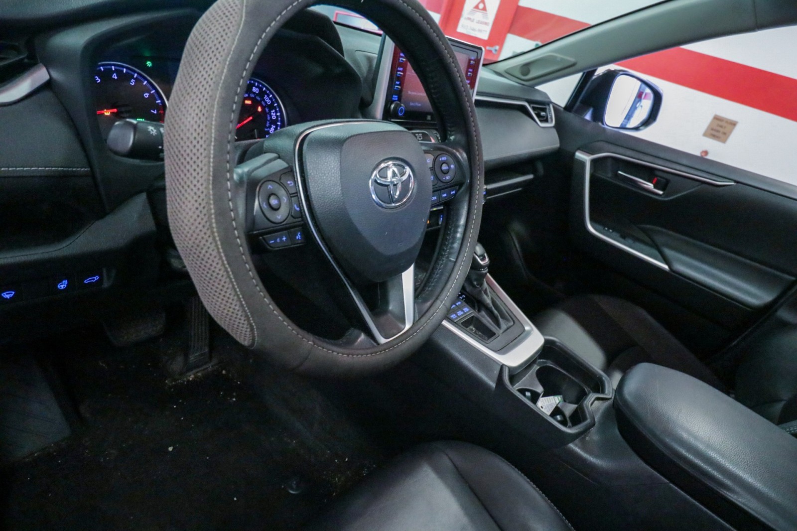 Used Car 2019 Toyota Rav4  Xle Premium For Sale Under $30,000 In Austin, Texas