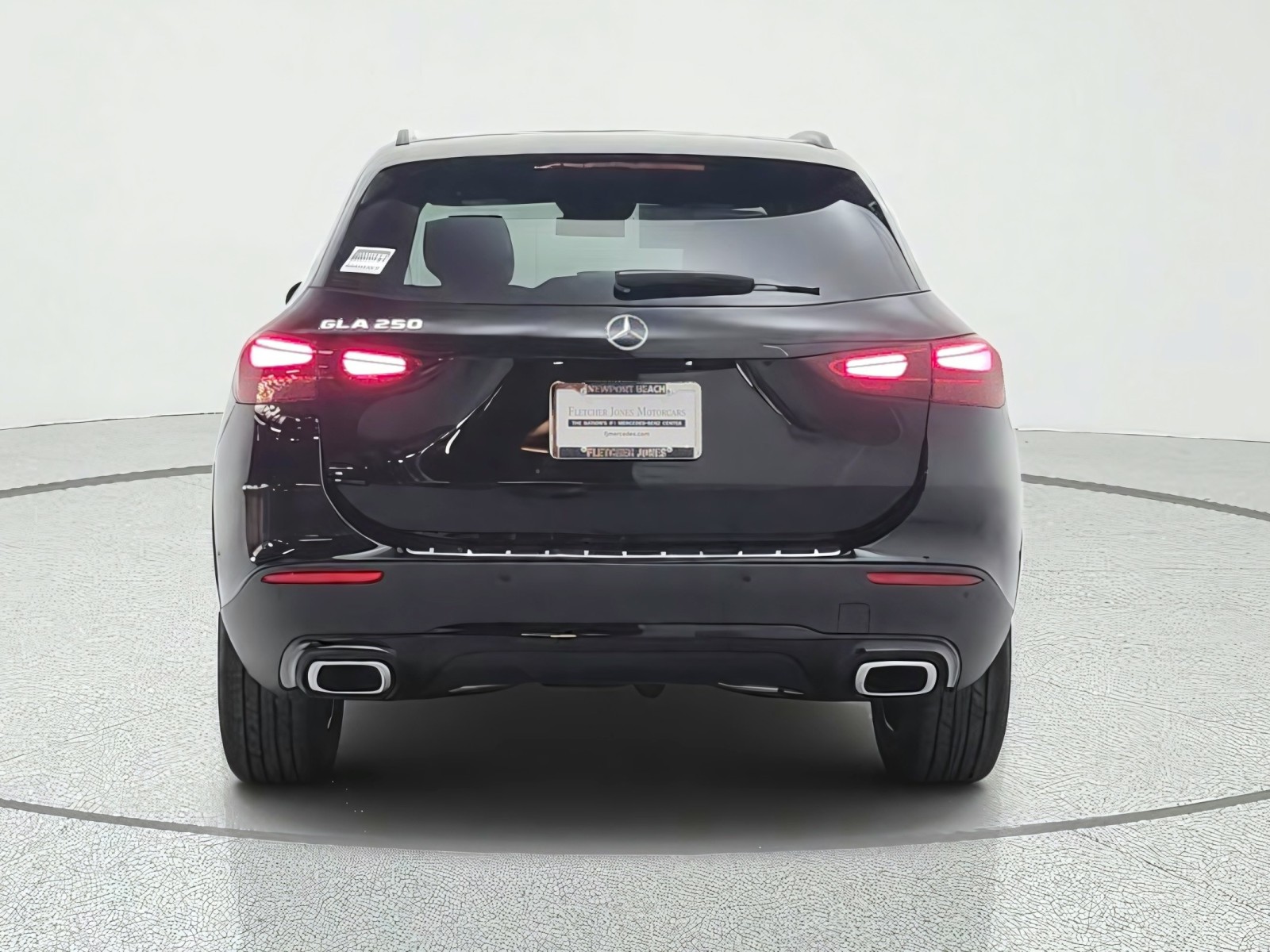 New 2026 Night Black Mercedes-Benz GLA 250 SUV image 6
