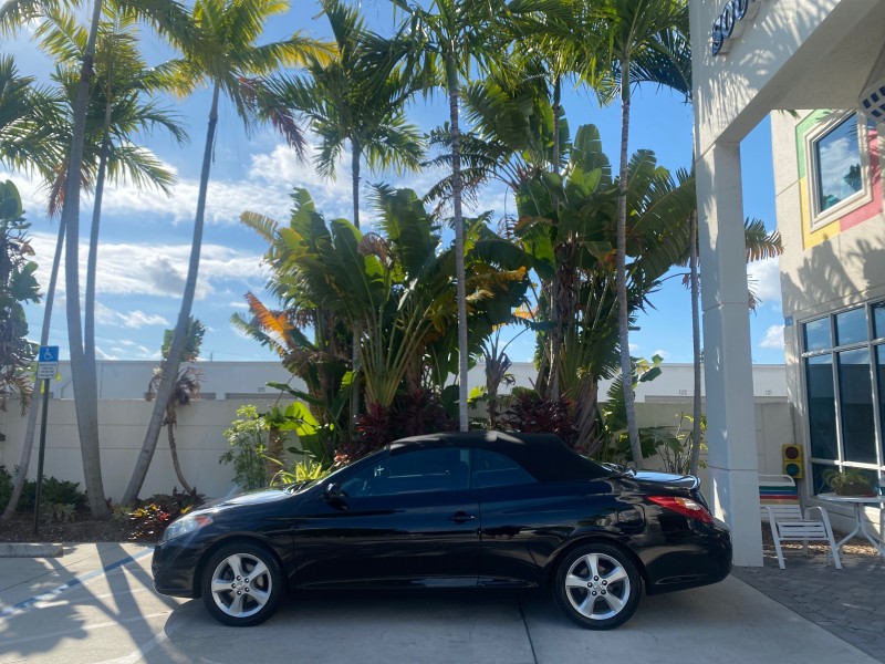 2006 Toyota Camry Solara SE V6 CONV LOW MILES 57,572 in ,