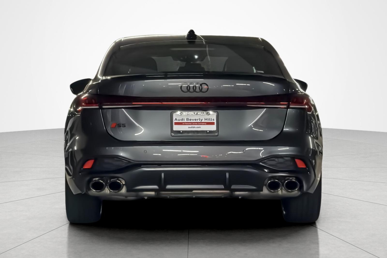 New 2026 Daytona Gray Pearl Effect Audi Premium Plus 3.0 TFSI quattro image 5