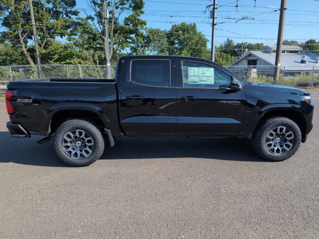 2024 Chevrolet Colorado 4WD Z71 4