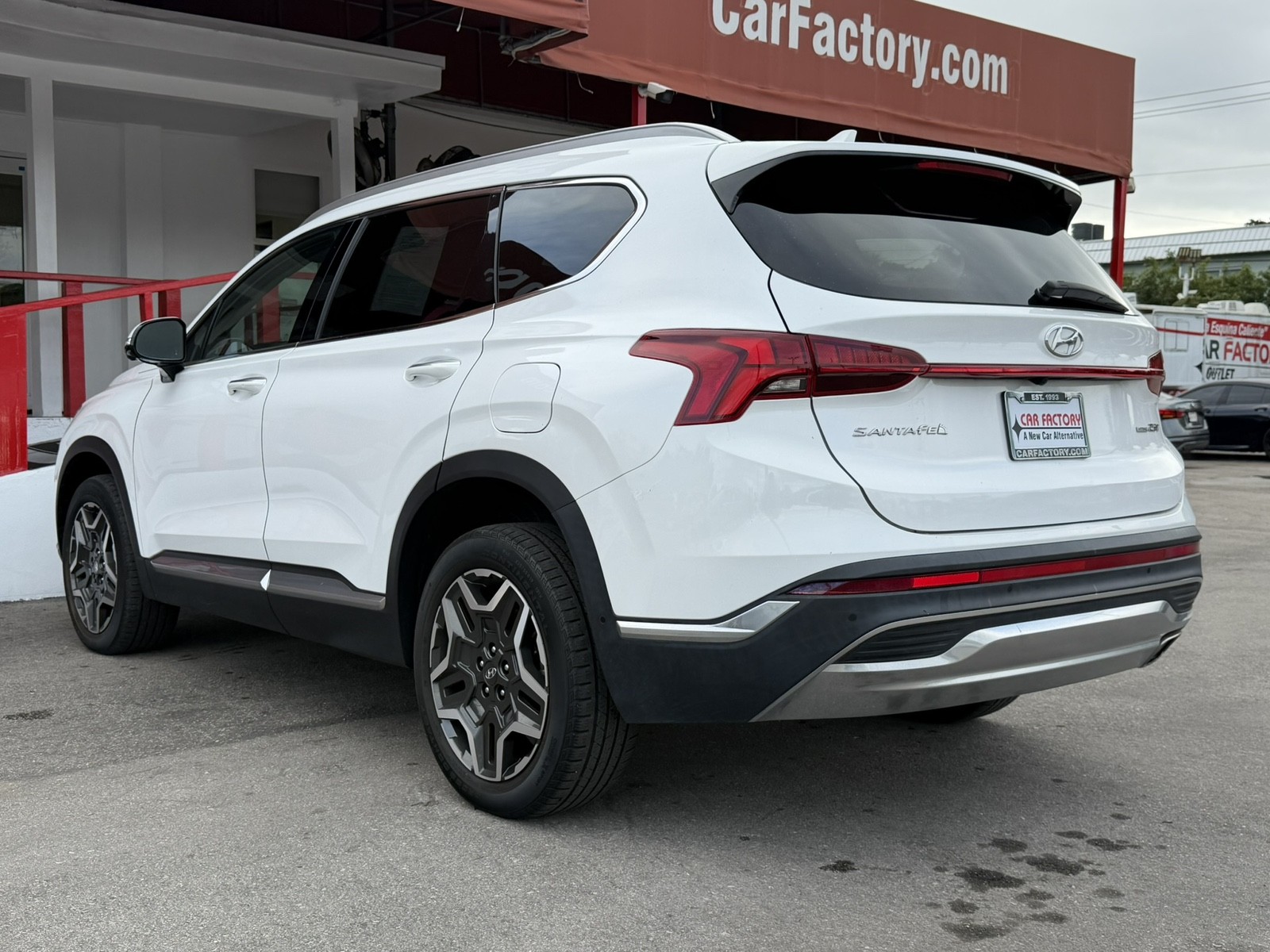 2023 Hyundai Santa Fe - $22,477