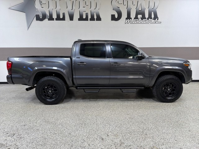 2022 Toyota Tacoma 4WD SR5 4WD V6 in , 