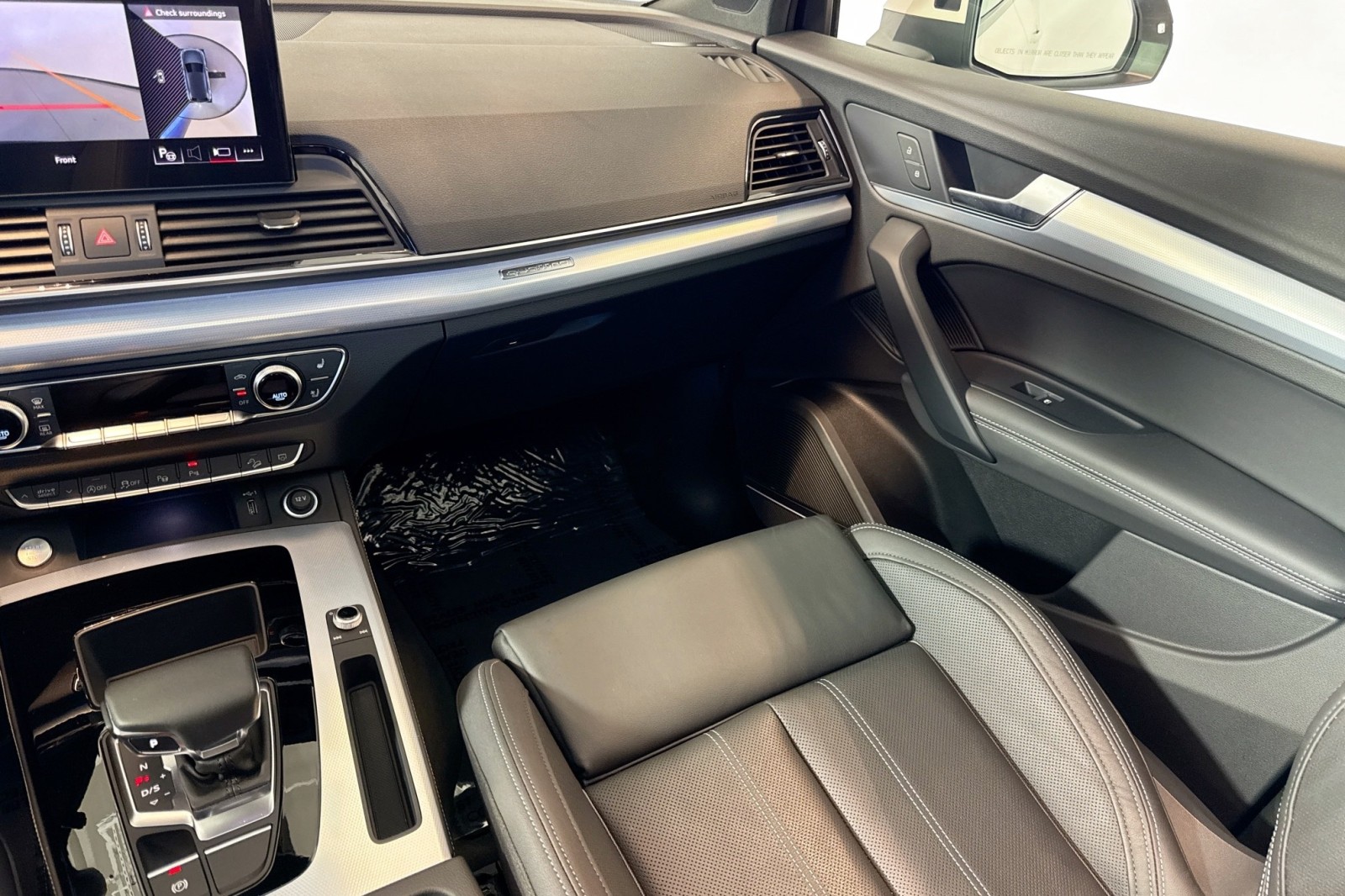 Used 2024 Arkona White Audi S line Prestige image 21